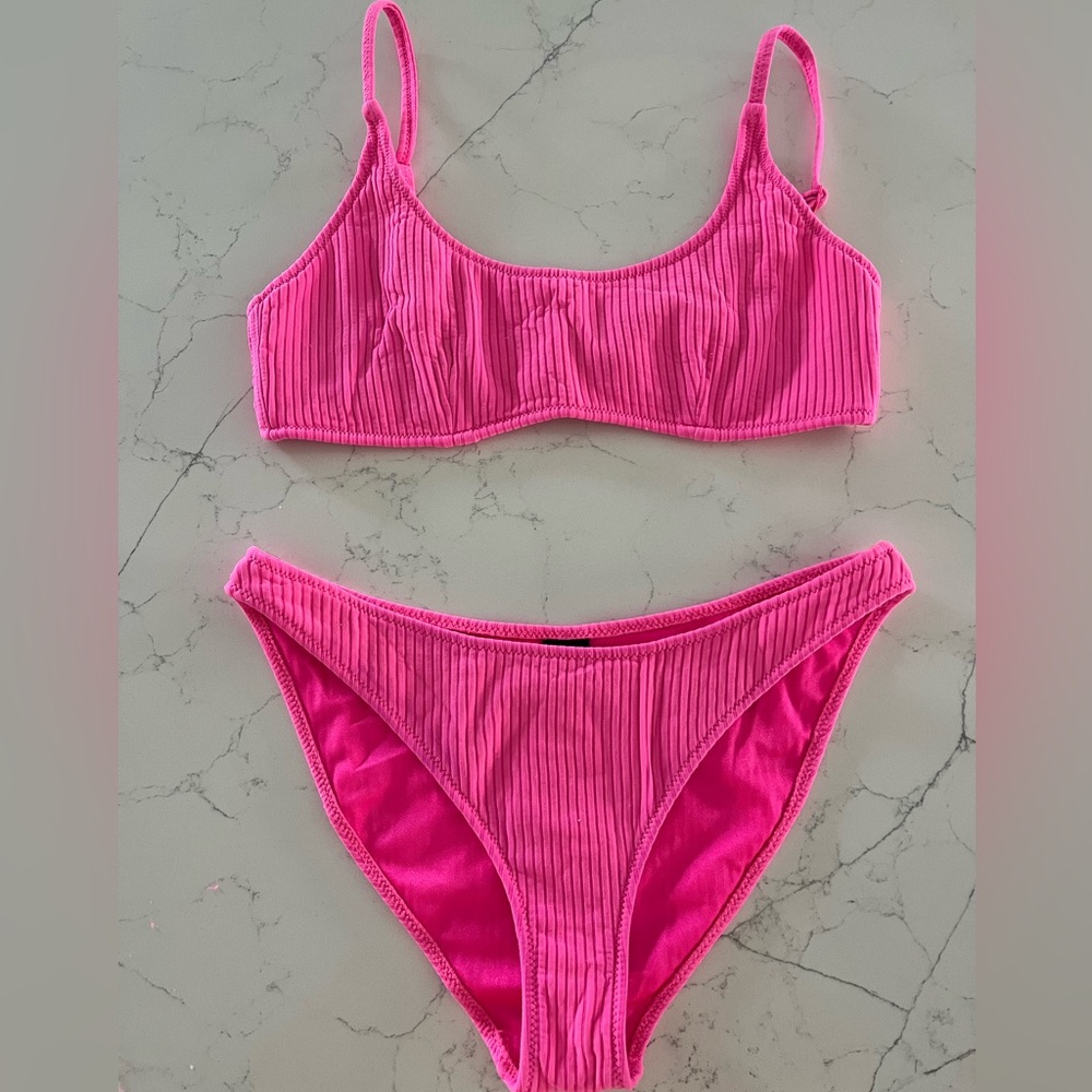 Triangl Swimwear Bikini pink ribbed large
